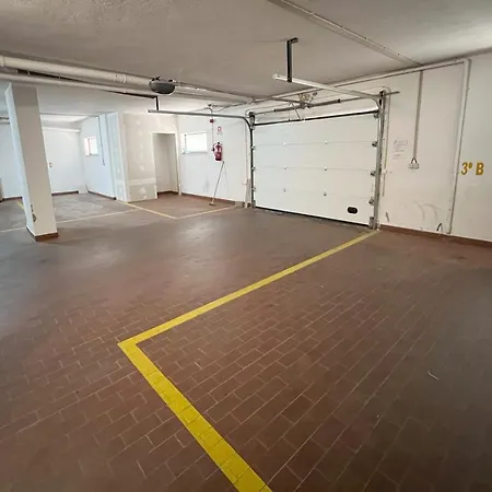 By The With Parking And Wifi By Amcf Portimão