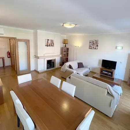 By The With Parking And Wifi By Amcf